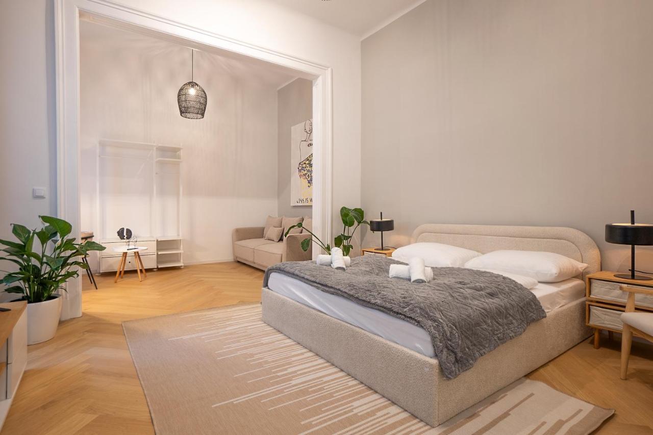 Spacious 110М2 Flat In The City Center 维也纳 外观 照片