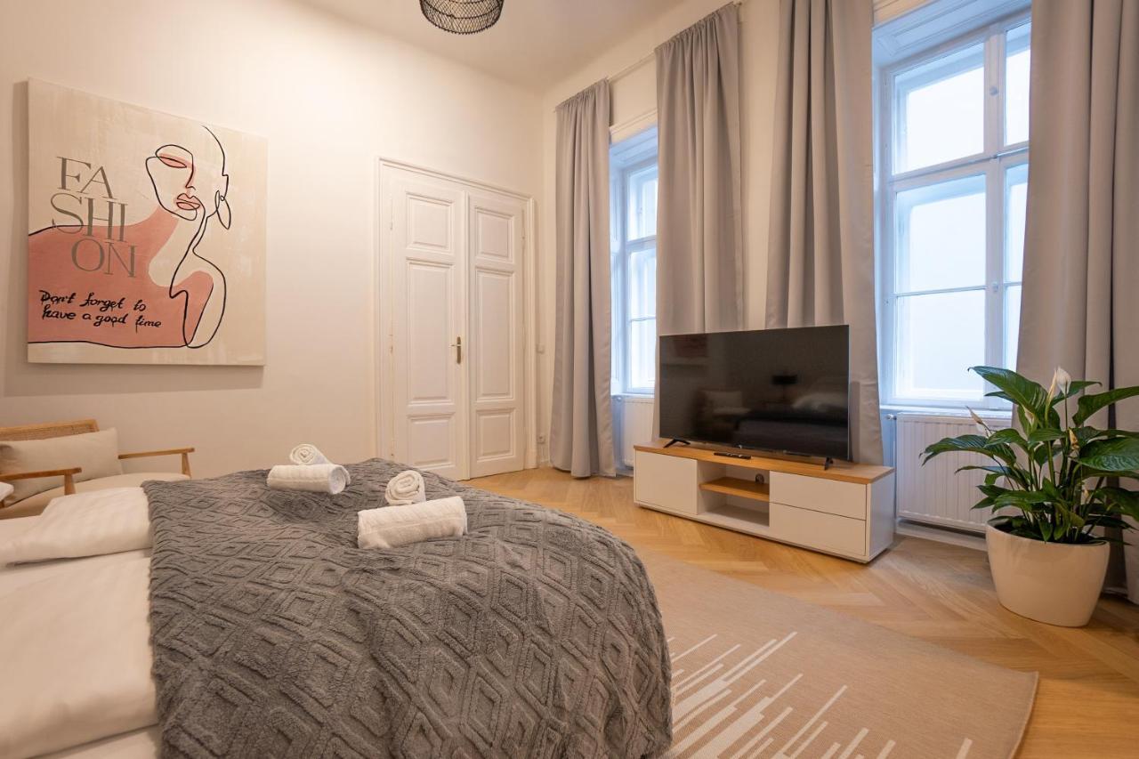 Spacious 110М2 Flat In The City Center 维也纳 外观 照片