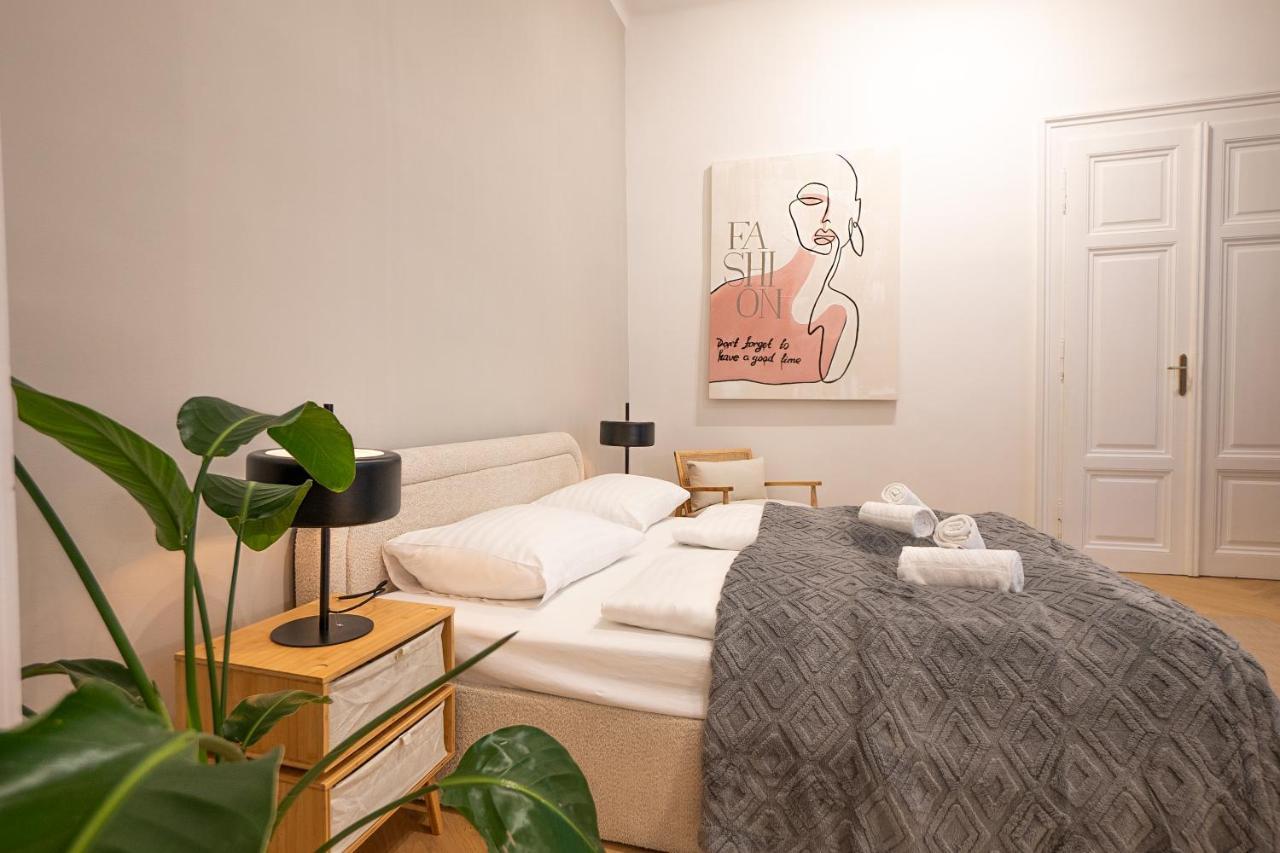 Spacious 110М2 Flat In The City Center 维也纳 外观 照片